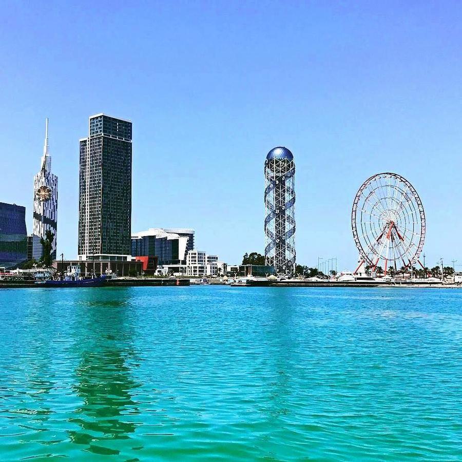 巴统 Mar Nero旅舍 外观 照片