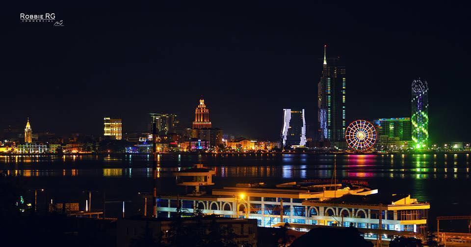 巴统 Mar Nero旅舍 外观 照片